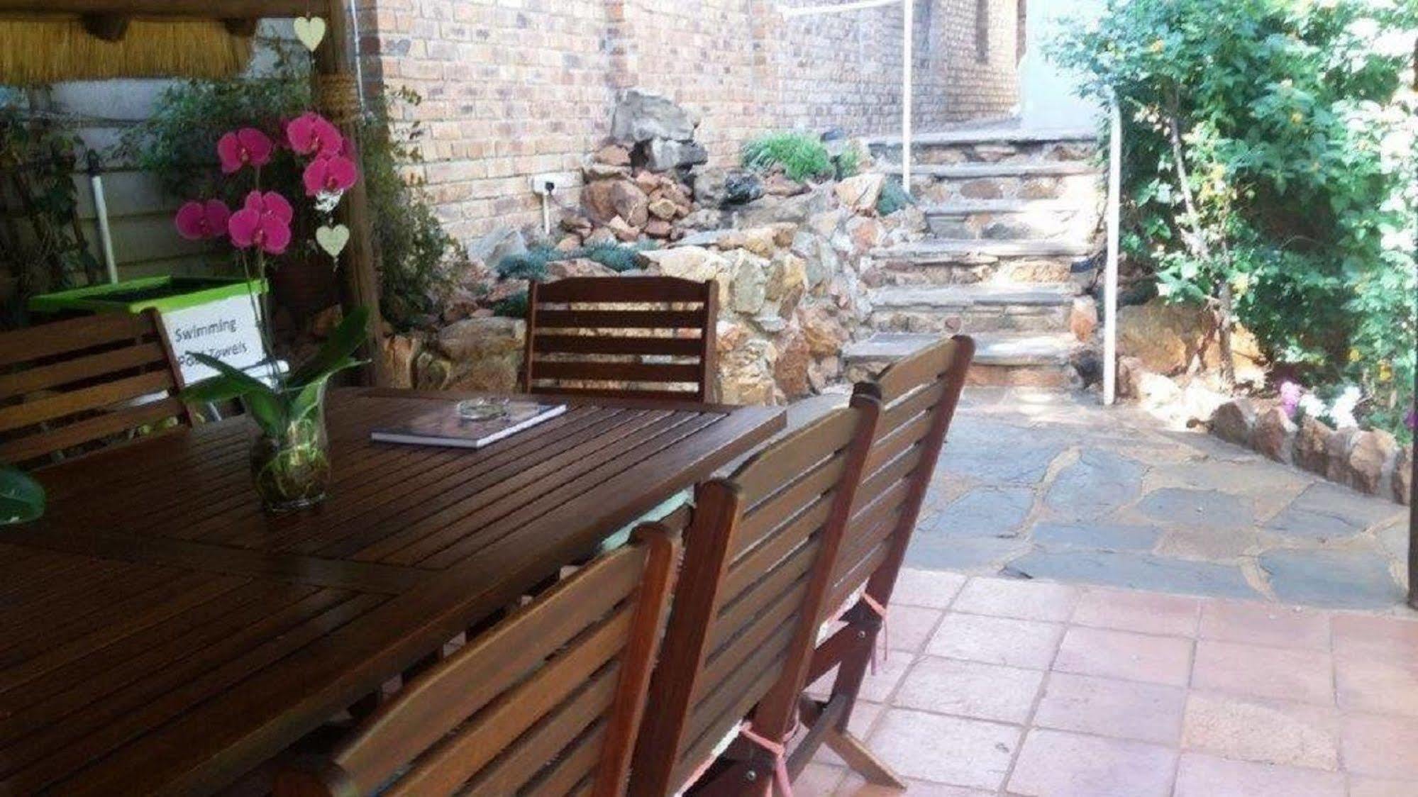 Margaret'S Place Johannesburg Buitenkant foto
